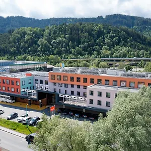 Hwest Hotel