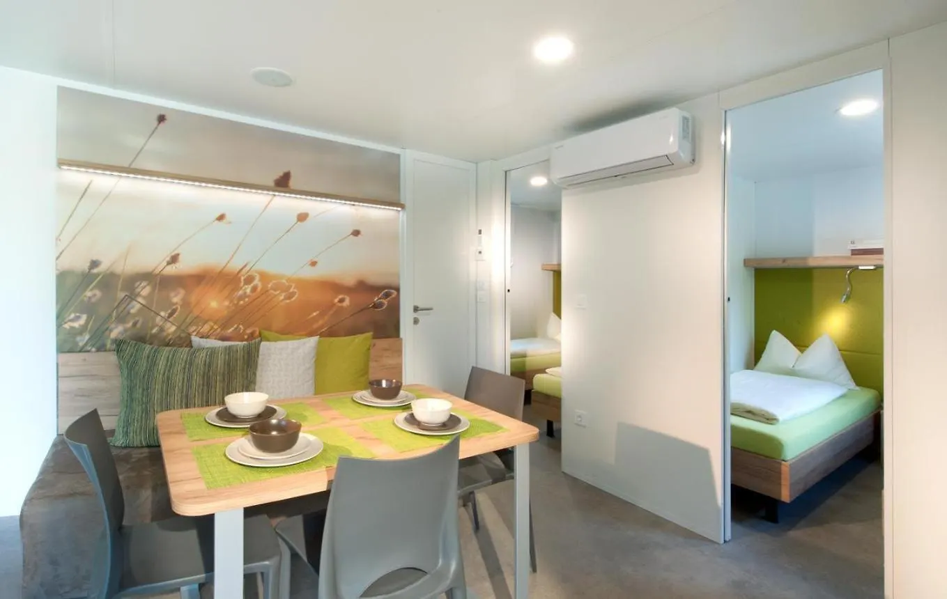 Ferienparadies Natterer See Campsite Innsbruck 0*, Neu Gotzens