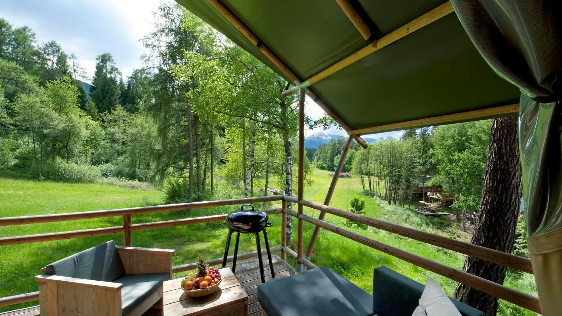 Holiday park Ferienparadies Natterer See Campsite Innsbruck